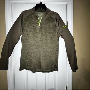 Under Armour Olive Green Long Sleeve Shirt size Medium